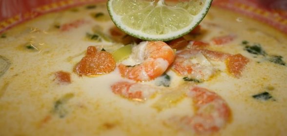 Суп с креветками на кокосовом молоке