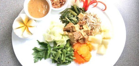 Индонезийский салат (Gado gado)