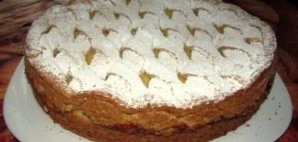 Яблочный пирог с нежным кремом