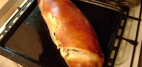 рулет медовый с ореховой и маковой начинкой