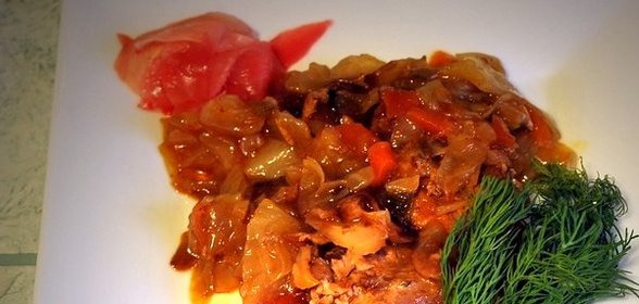 Кролик, тушенный с капустой