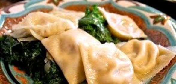 Равиоли с сыром и ветчиной