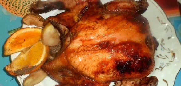 Запеченная курочка с прованскими травами апельсинами и яблоками