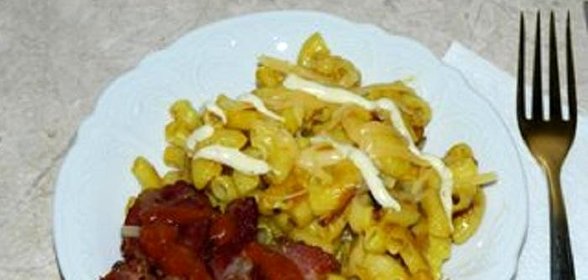Паста с сыром и ветчиной