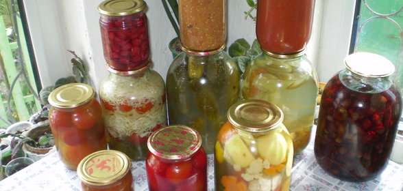 Аджика с яблоками