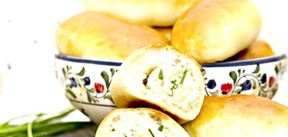 Пирожки с рисом и луком