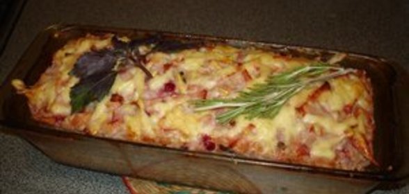 Мясная запеканка с овощами и ягодами (вариант)