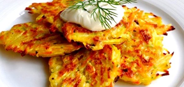 Картофельные оладьи лорики с грибами и яйцом
