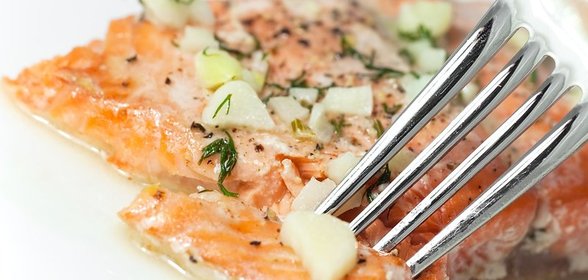 Семга с сыром и помидорами