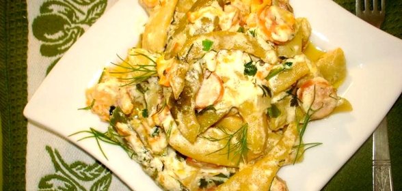 Стручковая широкая фасоль с копчёными сосисками