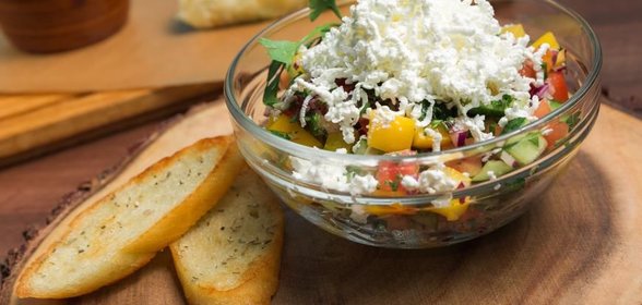 Влашки салат