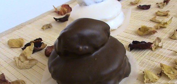 Пирожные Черное и белое