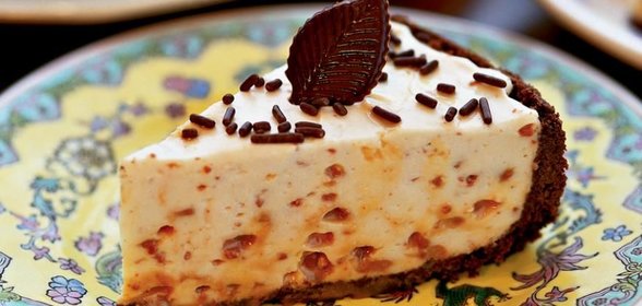 Сырный торт с шоколадными батончиками