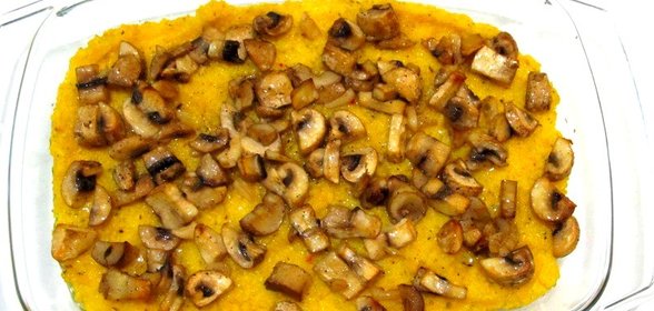 Кукурузная каша с шампиньонами