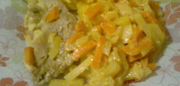 Салат из языка с яичными блинчиками