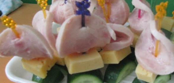 Творог с яйцами и луком