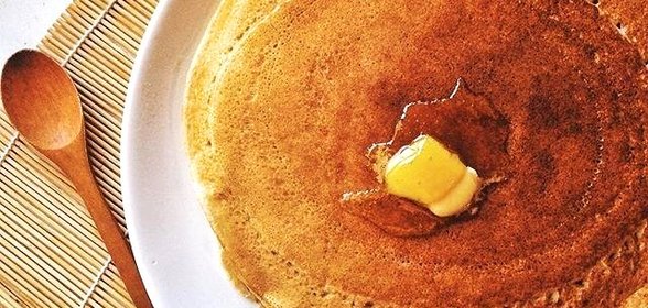 Ржаные блины на кефире с корицей и медом