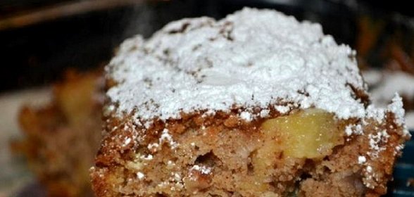 Яблочный брауни