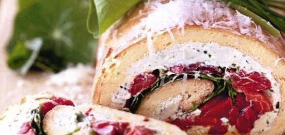 Рулет отбивной с начинкой