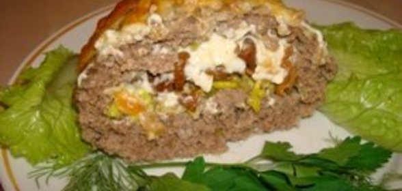 Пикантный мясной рулет