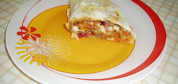 Рулет с фаршем