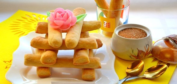 Творожное печенье Соленые палочки