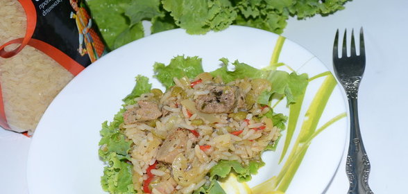 Горячий тайский салат с говядиной