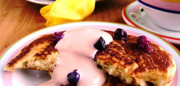 Пышные оладьи на йогурте