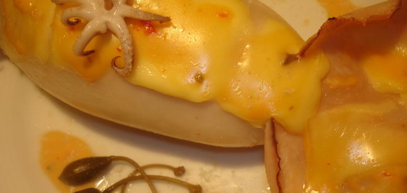 Кальмары с грибами, крабами и сливочным сыром