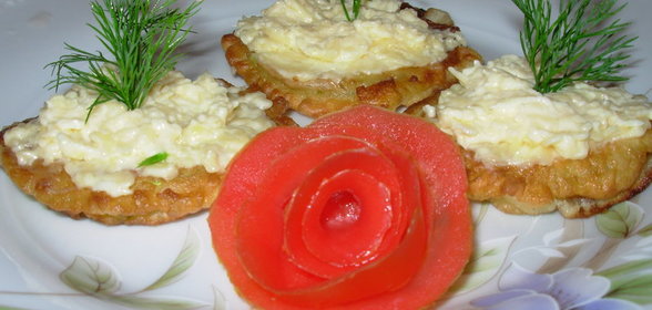 Кабачки в кляре и с сыром