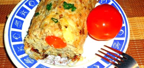 Рулет с морковной начинкой