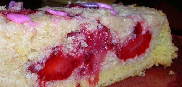 EPER TORTA- ТОРТ С КЛУБНИКОЙ