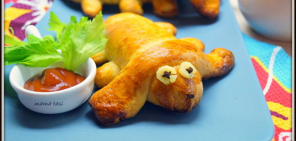 Сосиски в тесте или забавные хот доги. Вкуснейшее тесто!