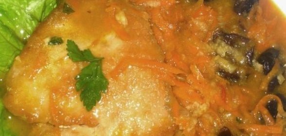 Свиная отбивная котлета с черносливом