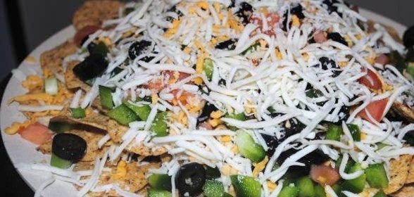 Мексиканская закуска или чипсы Начос