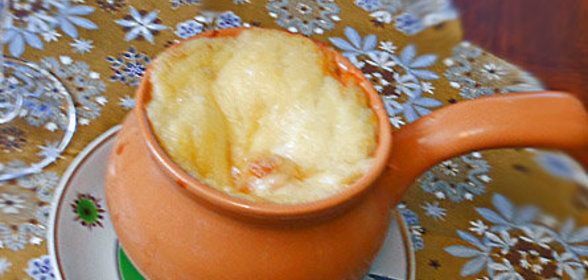 Каннеллони под сырной шапочкой в кокотницах