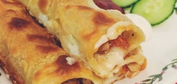 Фаршированные макароны под соусом бешамель