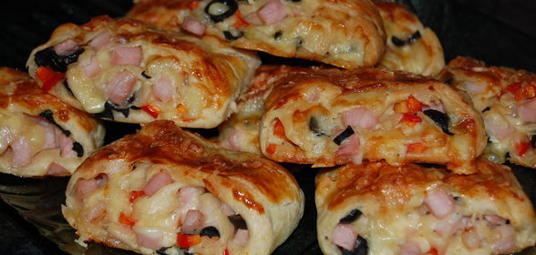 Булочки с сыром и ветчиной