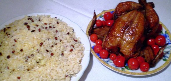 лобялы аш и курица лявянги в позе лотоса
