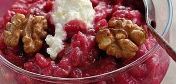 Свекольное ризотто с грецким орехом и маскарпоне