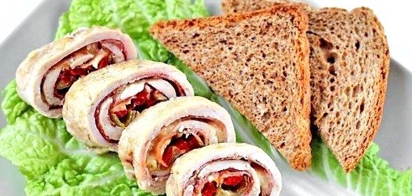 Куриные рулетики с ветчиной и сыром