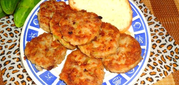 Котлеты с болгарским перцем и рисом