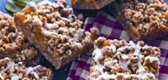 Персиковые пирожные