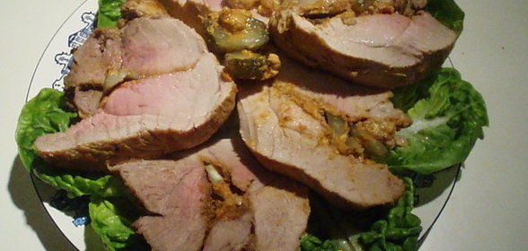 Фрикандо с сыром и солёным огурцом