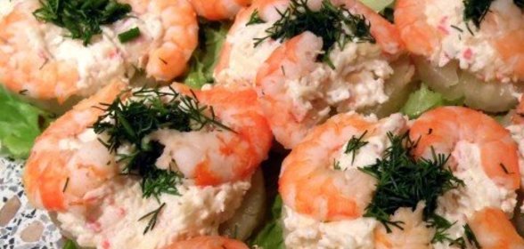 Нежная закуска из ананасов с креветками