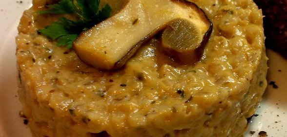 Перловая каша с белыми грибами