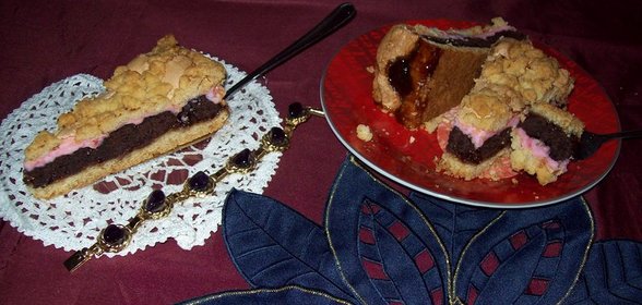 Разноцветный пирог с начинкой