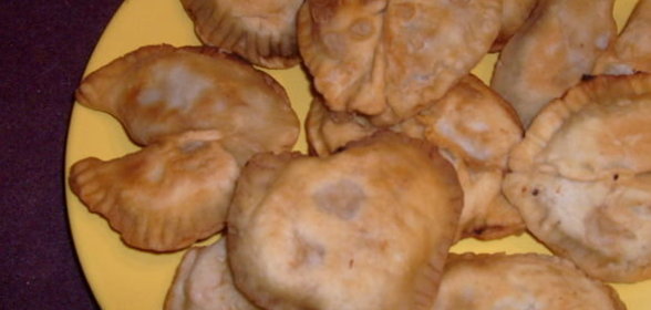 Вареники с брусникой