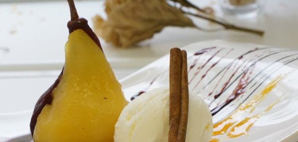 Груши биколор в вине