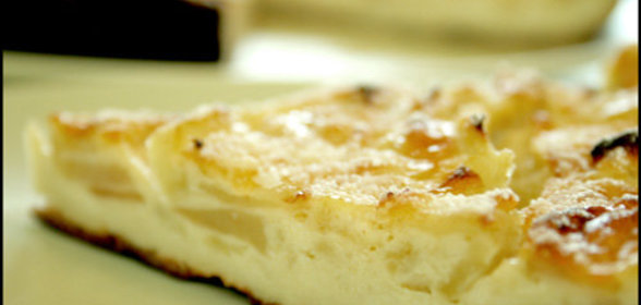 Бургундская яблочная запеканка